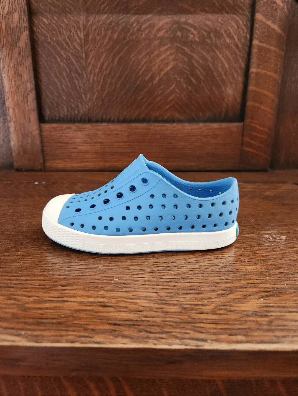 native Shoes Size 7 Toddler